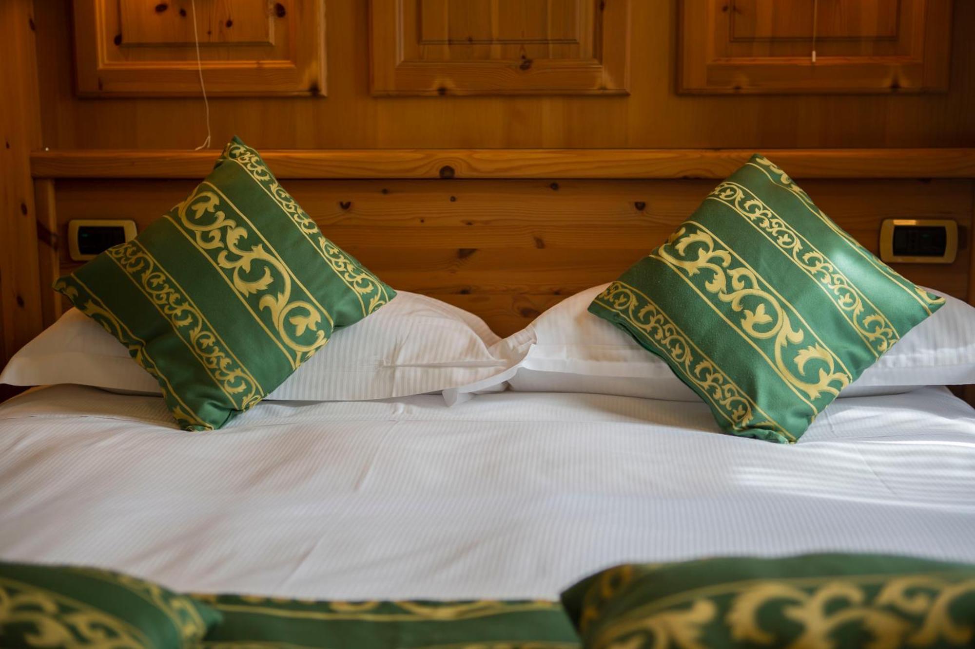 Hotel Villa Imperina Agordo Eksteriør billede