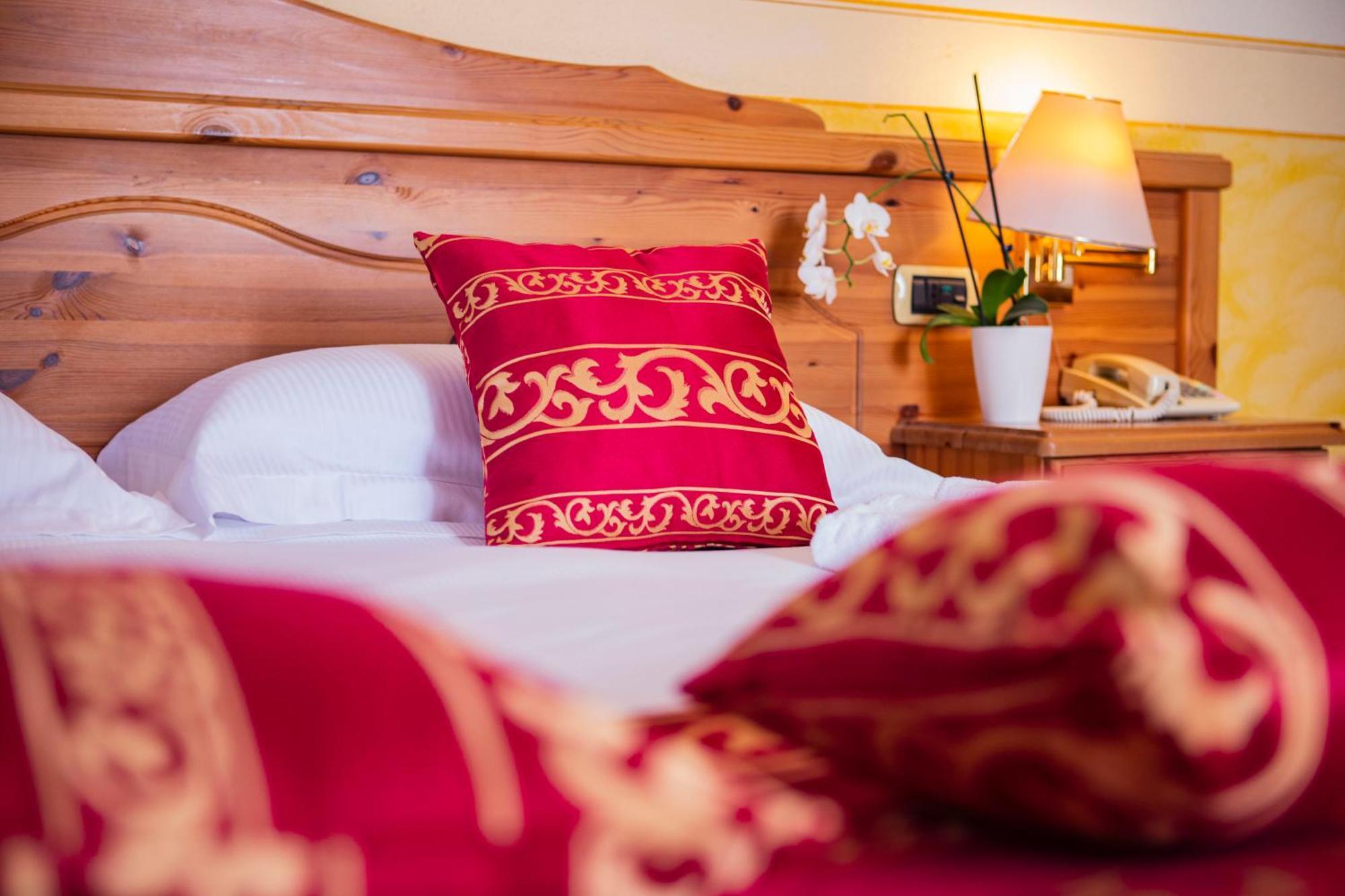 Hotel Villa Imperina Agordo Eksteriør billede