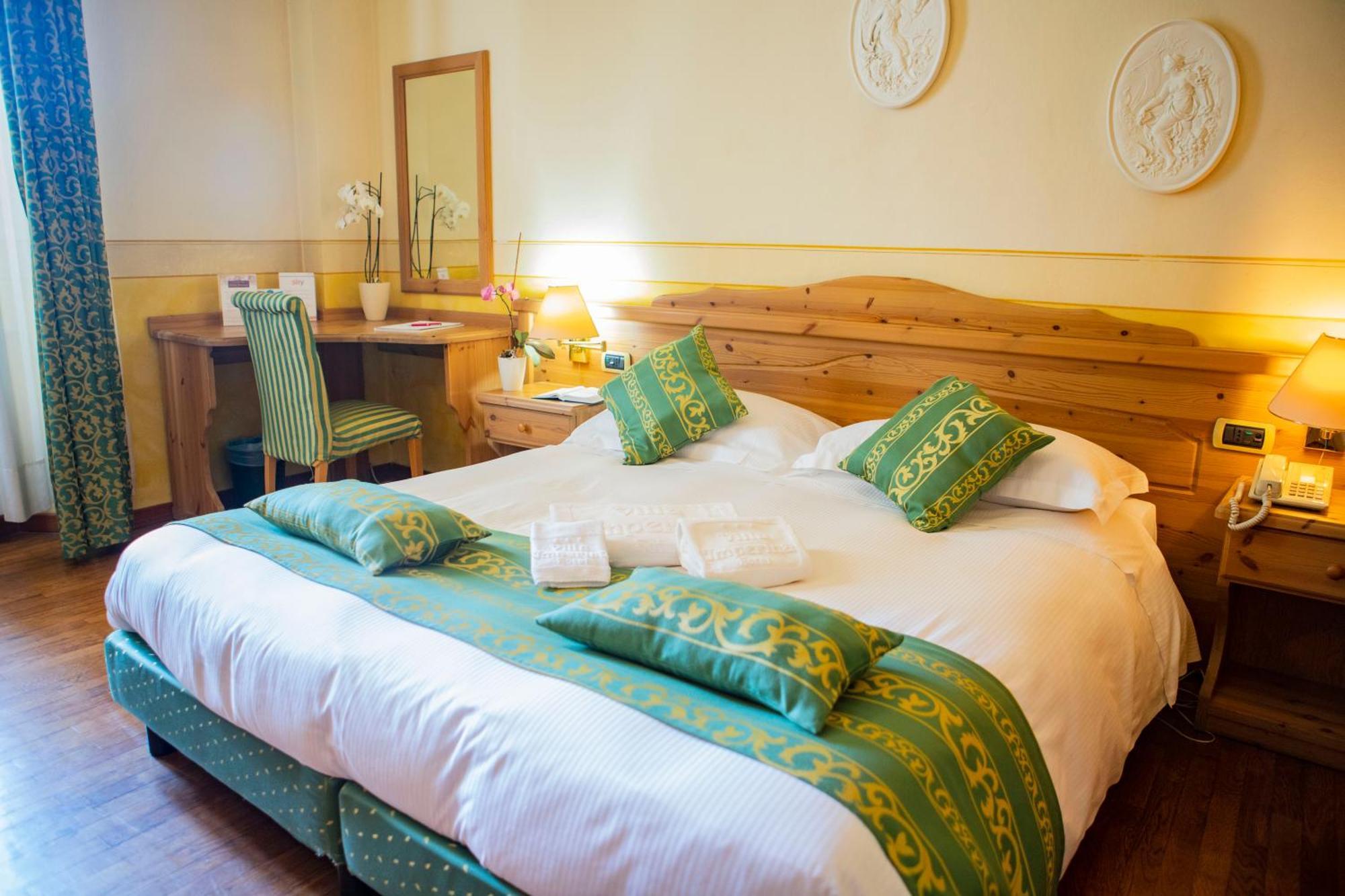 Hotel Villa Imperina Agordo Værelse billede